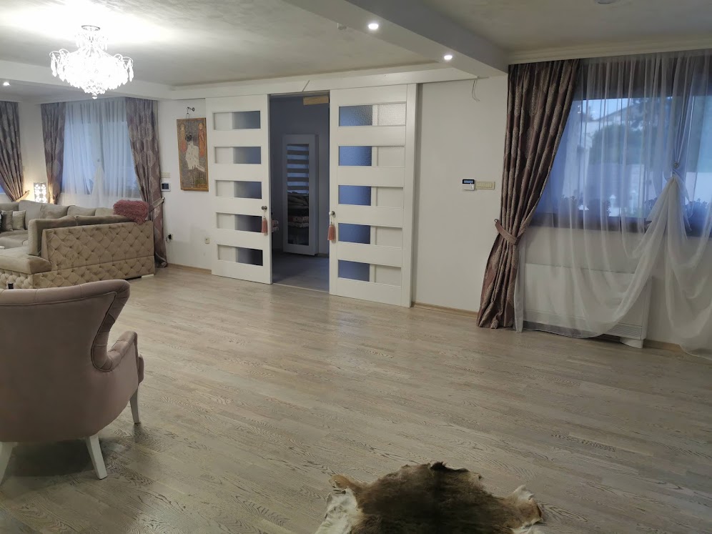 amforaproperty.com/Vila sa bazenom. Lastva Grbaljska, Budva