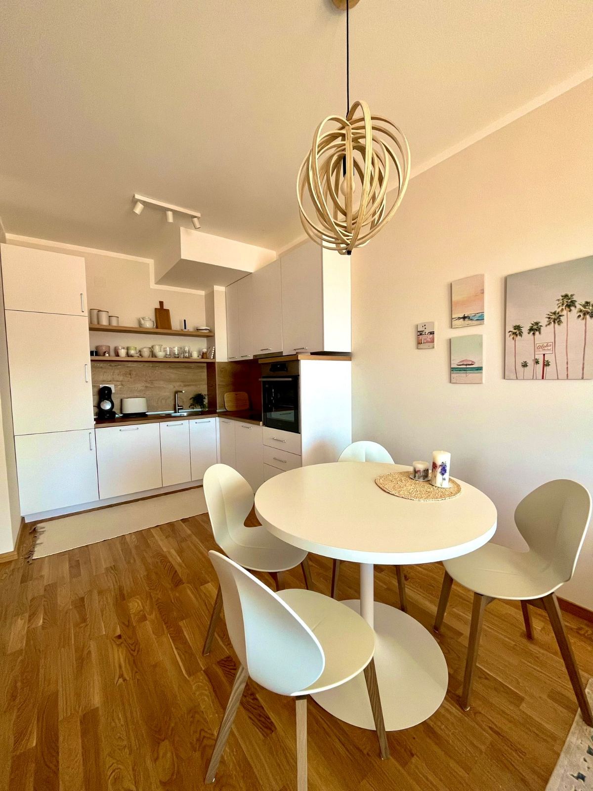 STAN 45M2 SA POGLEDOM NA MORE, BEČIĆI. SUPER PONUDA! - Amfora Real Estate