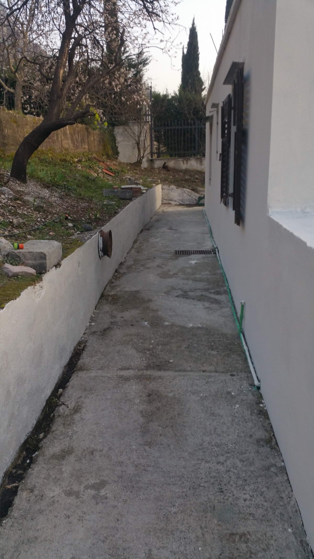 amforaproperty.com/Prizemna kuća 100m2,Dobrota