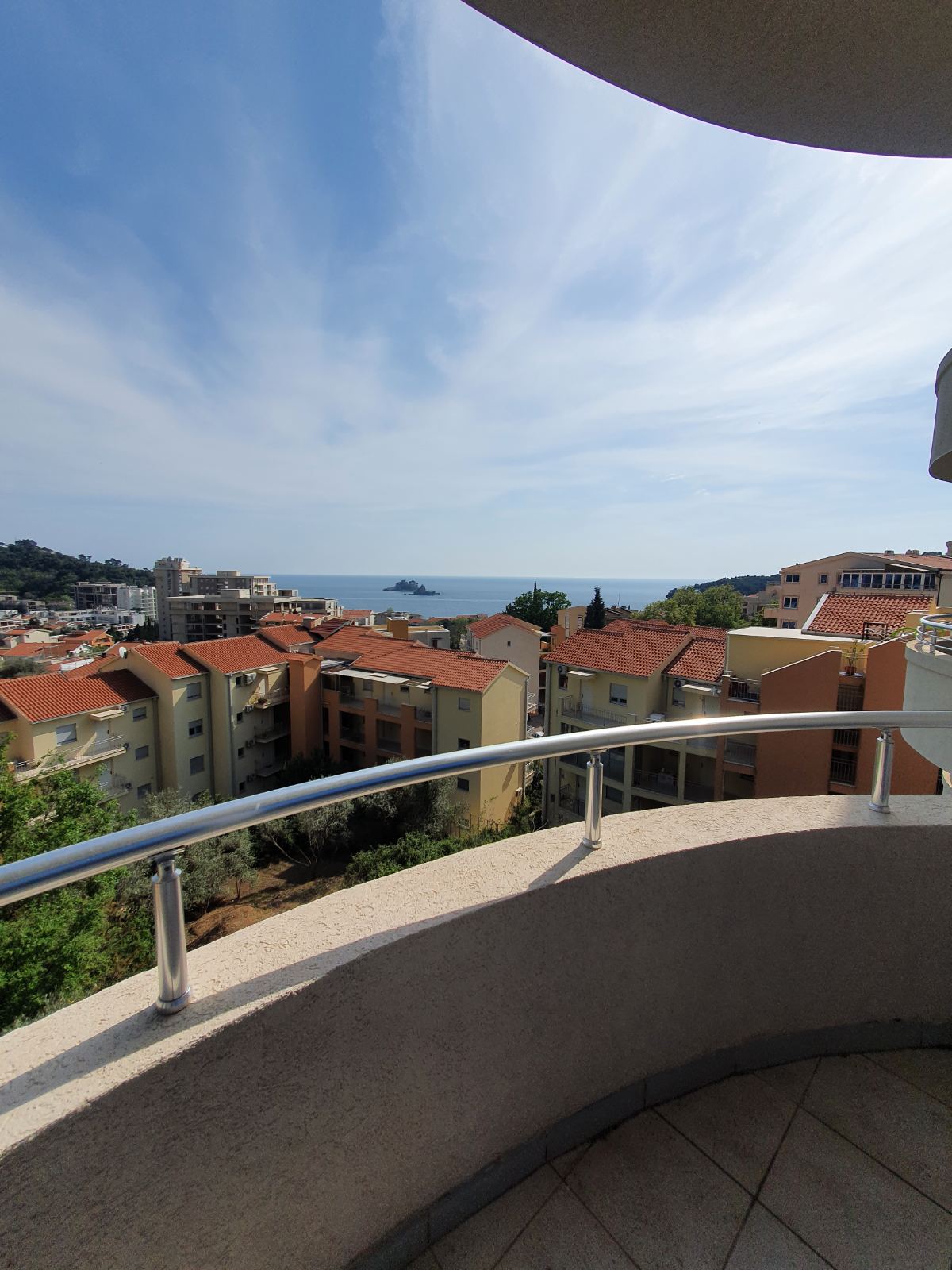 amforaproperty.com/Prodaje se dvosoban stan sa pogledom na more u Petrovcu