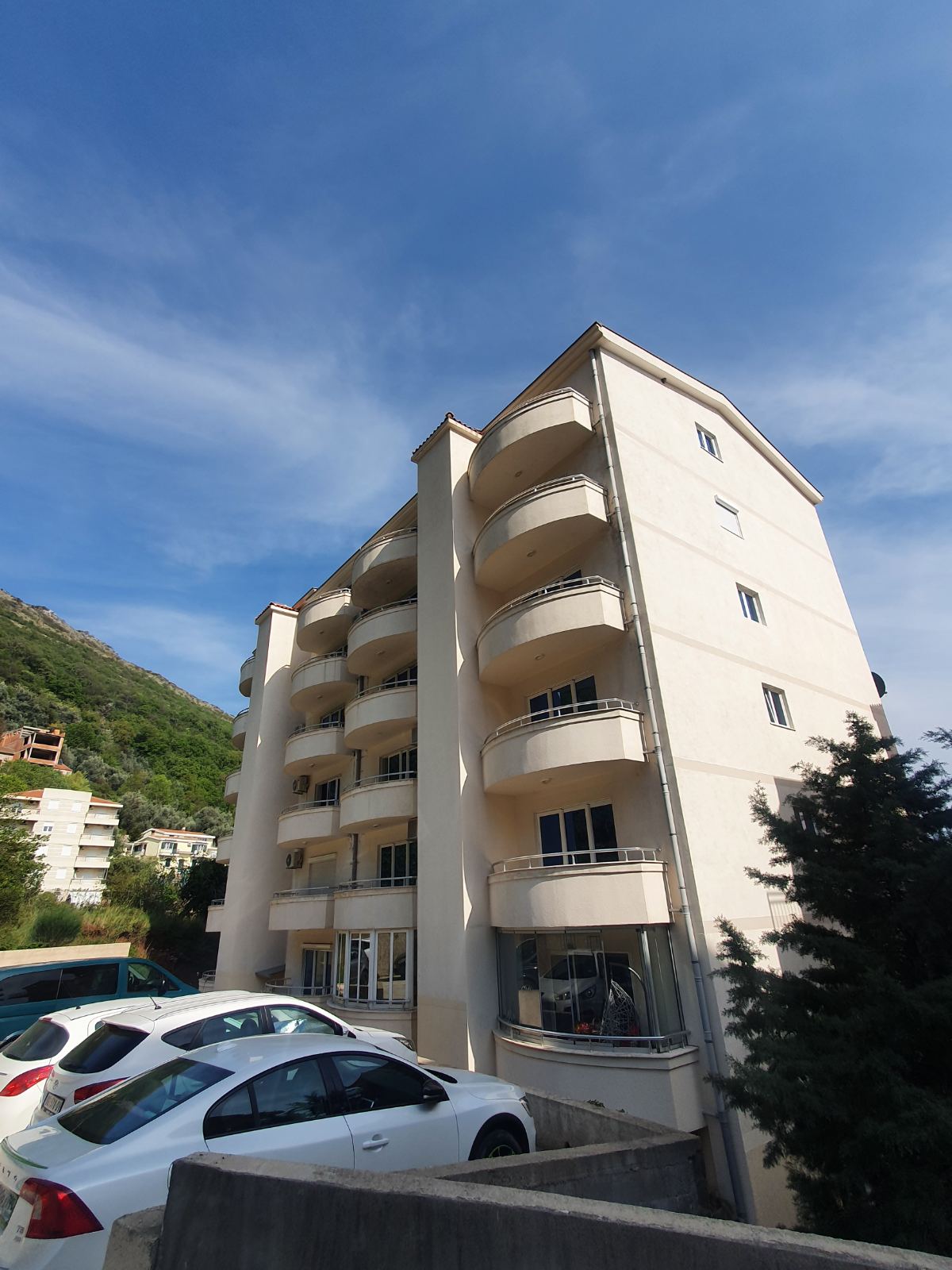 amforaproperty.com/Prodaje se dvosoban stan sa pogledom na more u Petrovcu