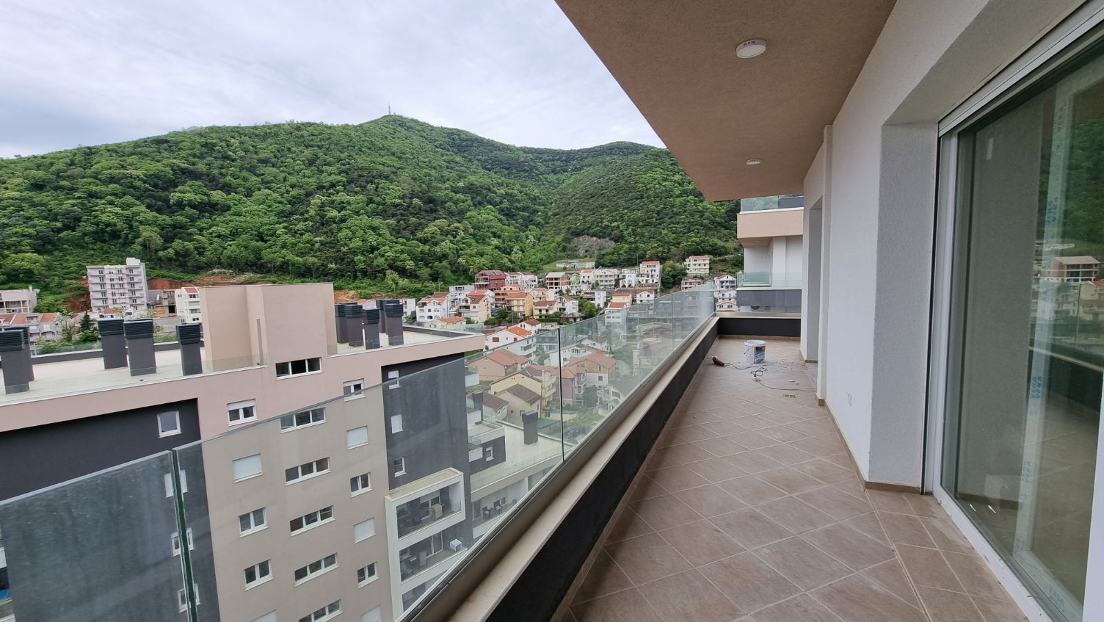 amforaproperty.com/TROSOBAN STAN OD 104M2 , THE OLD BAKERY, BUDVA...HITNA PRODAJA!!!