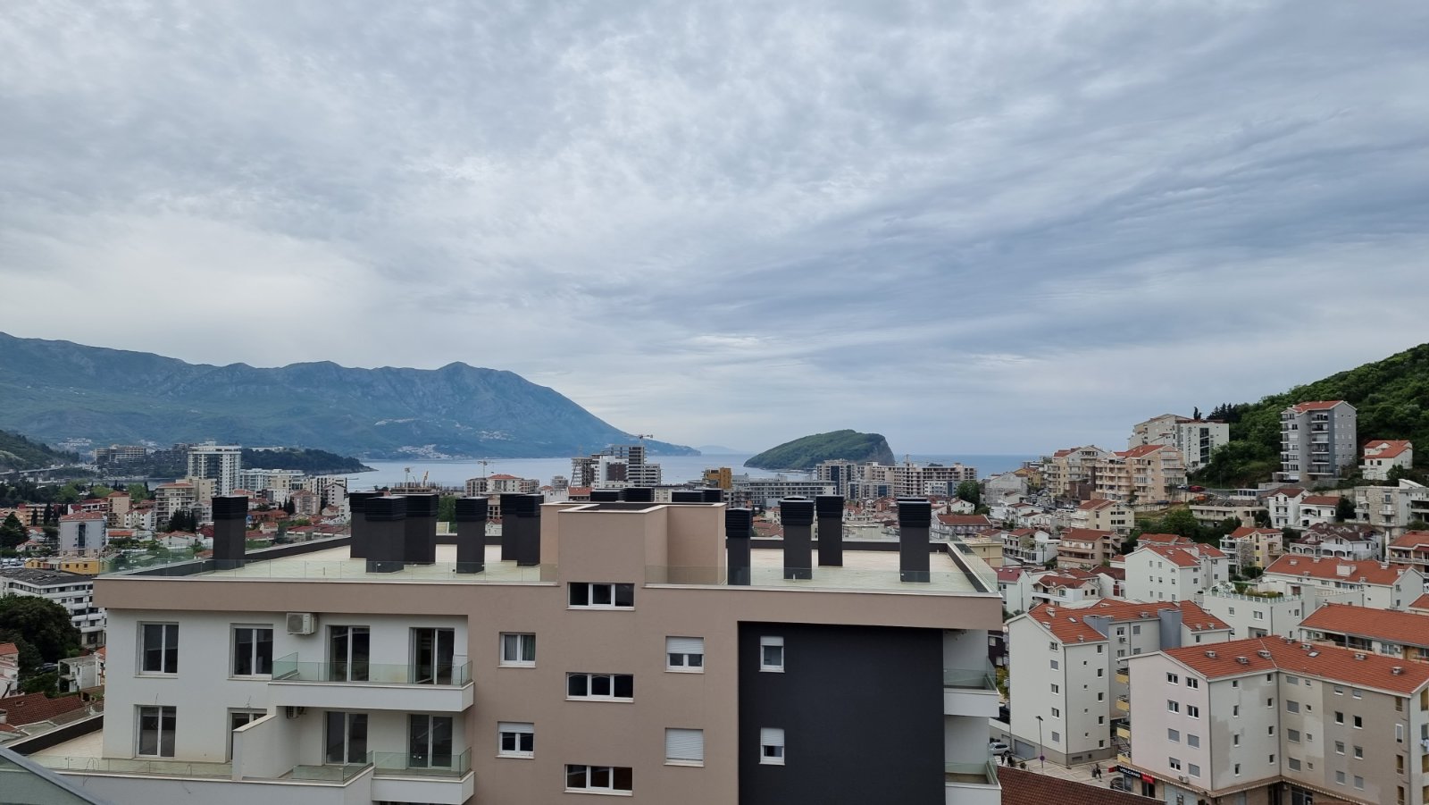 amforaproperty.com/TROSOBAN STAN OD 104M2 , THE OLD BAKERY, BUDVA...HITNA PRODAJA!!!