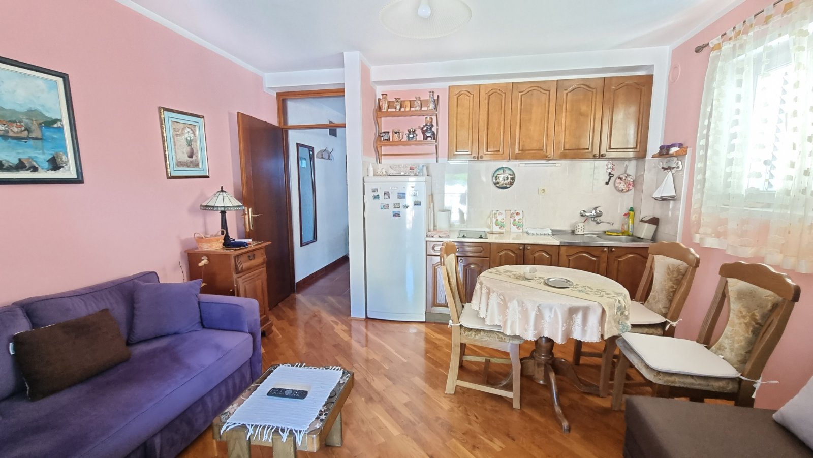 amforaproperty.com/DVOSOBAN NAMEŠTEN STAN (58m2),BECICI