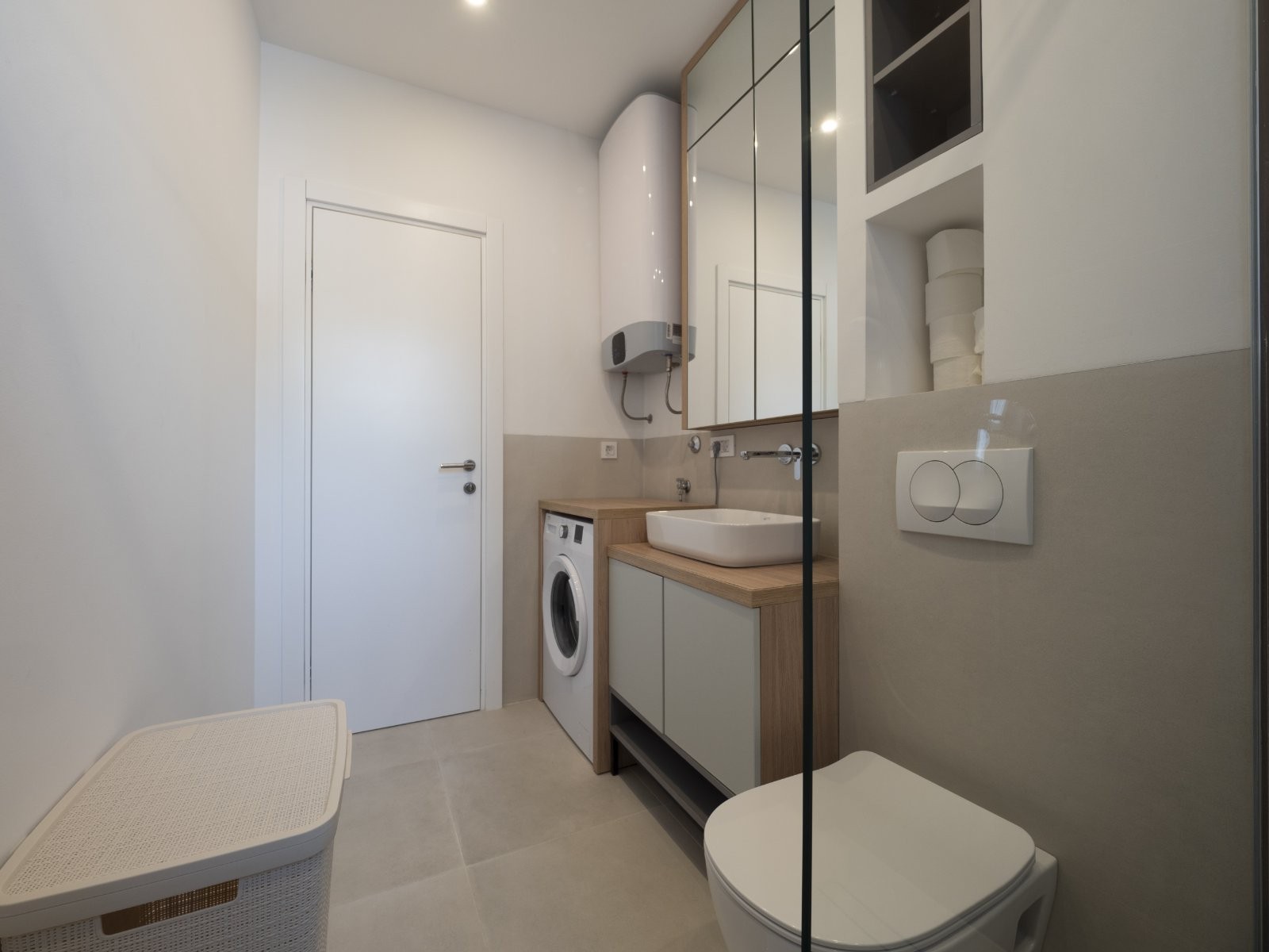 amforaproperty.com/Stan na dan. Horizon-Bečići