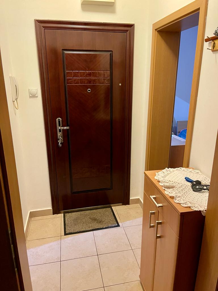 amforaproperty.com/Jednosoban stan u samom centru grada,Petrovac (Budva).