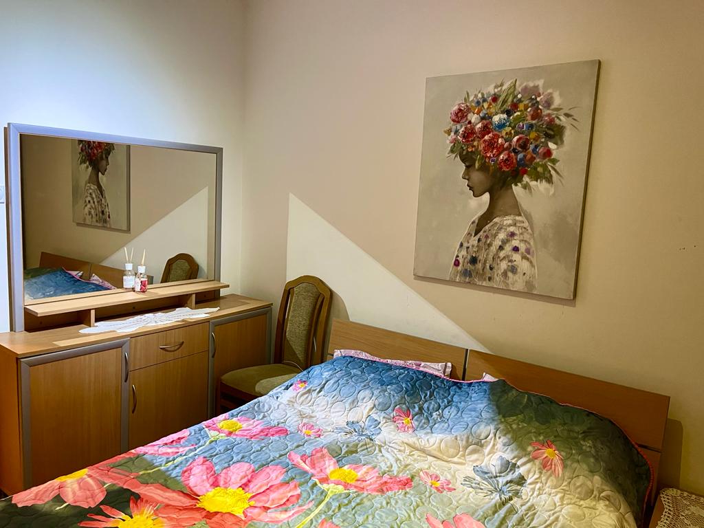 amforaproperty.com/Jednosoban stan u samom centru grada,Petrovac (Budva).