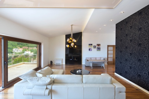 amforaproperty.com/Luksuzan trosoban stan (170m2) sa panoramskim pogledom na more.Kamenovo,Budva.