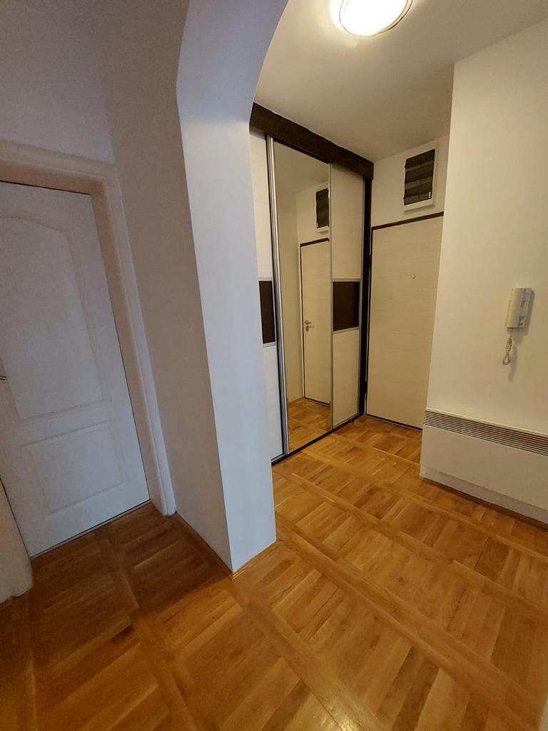 Dvosoban namesten stan 69m2,Cetinje-Gruda. - Amfora Real Estate