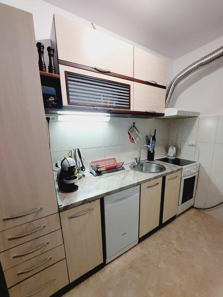 Dvosoban namesten stan 69m2,Cetinje-Gruda. - Amfora Real Estate