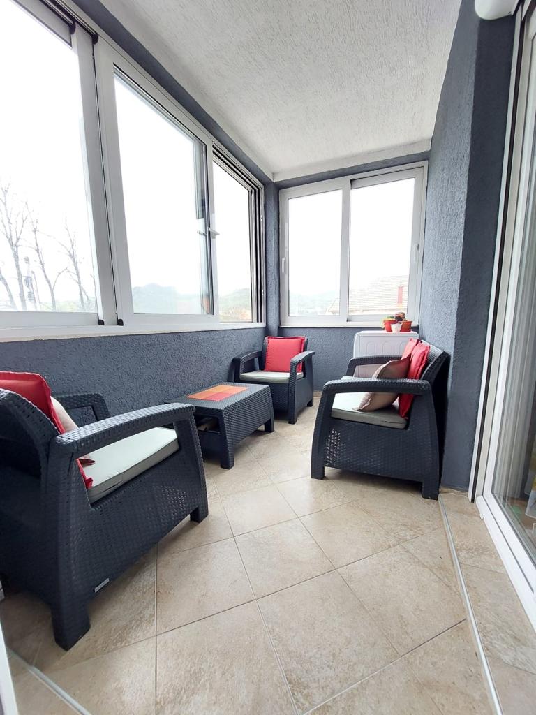 Dvosoban namesten stan 69m2,Cetinje-Gruda. - Amfora Real Estate