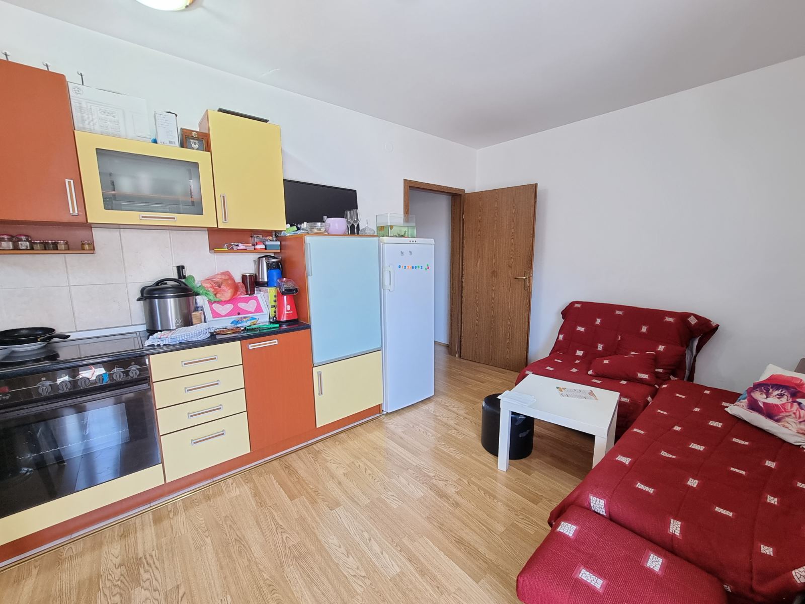 amforaproperty.com/Jednosoban stan 43m2 u blizini nove škole i restorana Parma u Budvi