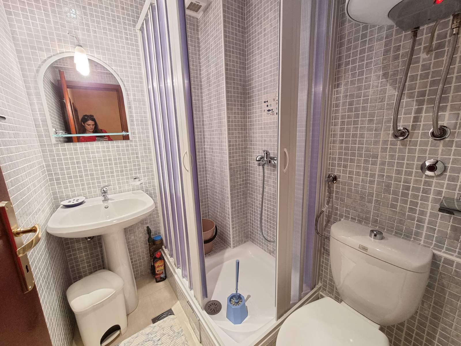 amforaproperty.com/Dvosoban stan na odličnoj lokaciji u Budvi.(Na duzi period)