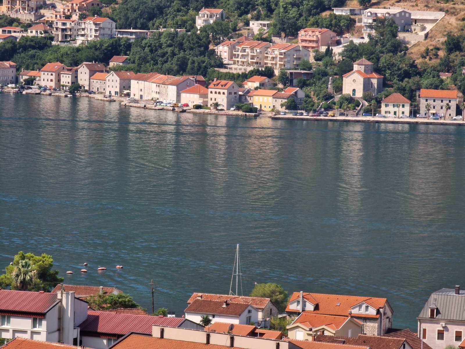 amforaproperty.com/Luksuzan jednosoban stan sa prelepim pogledom na more i zaliv,Kotor-Dobrota.