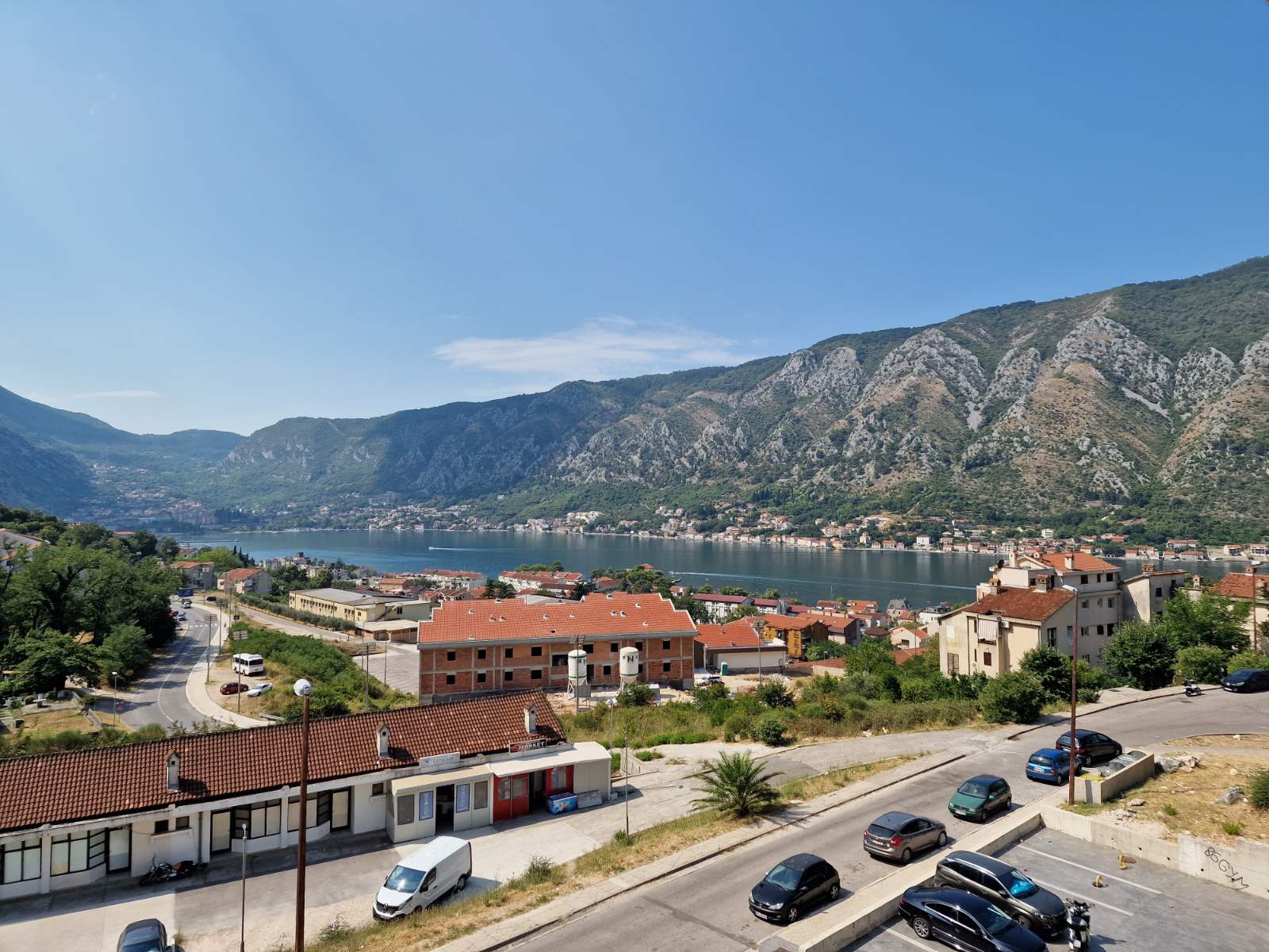 amforaproperty.com/Luksuzan jednosoban stan sa prelepim pogledom na more i zaliv,Kotor-Dobrota.