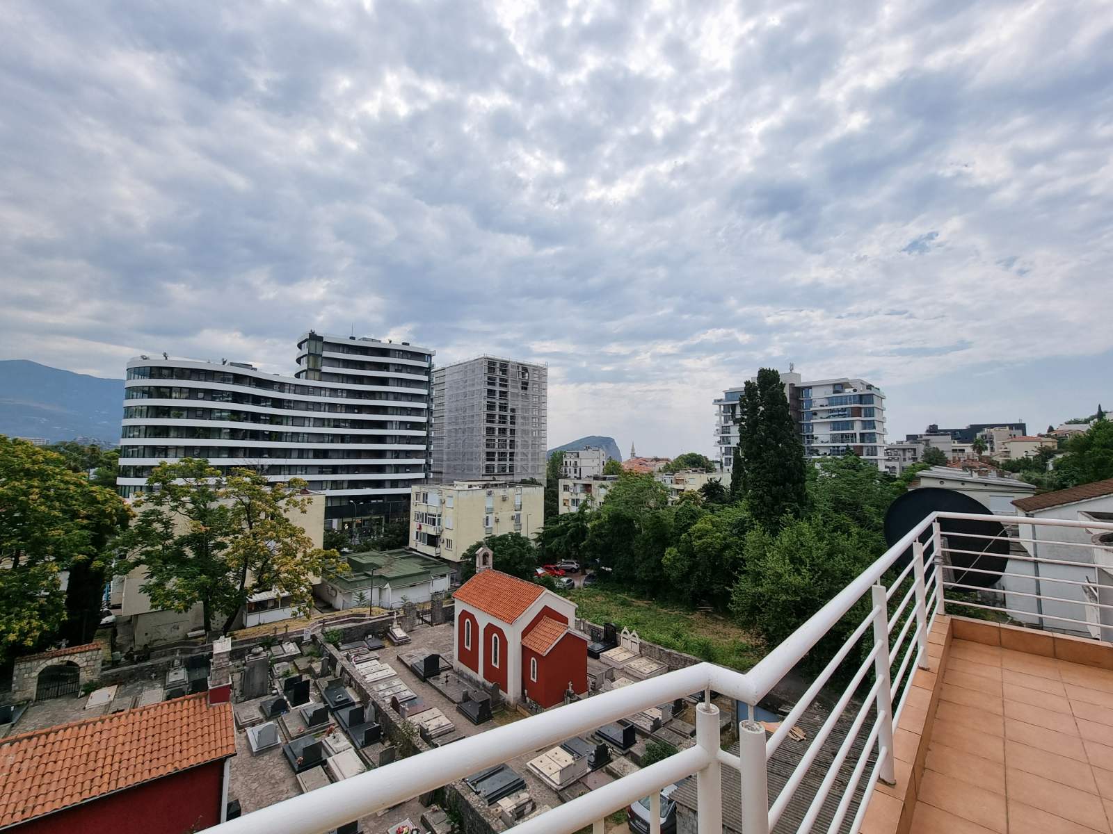 Two bedroom apartment only 150m from the sea in the center of Budva