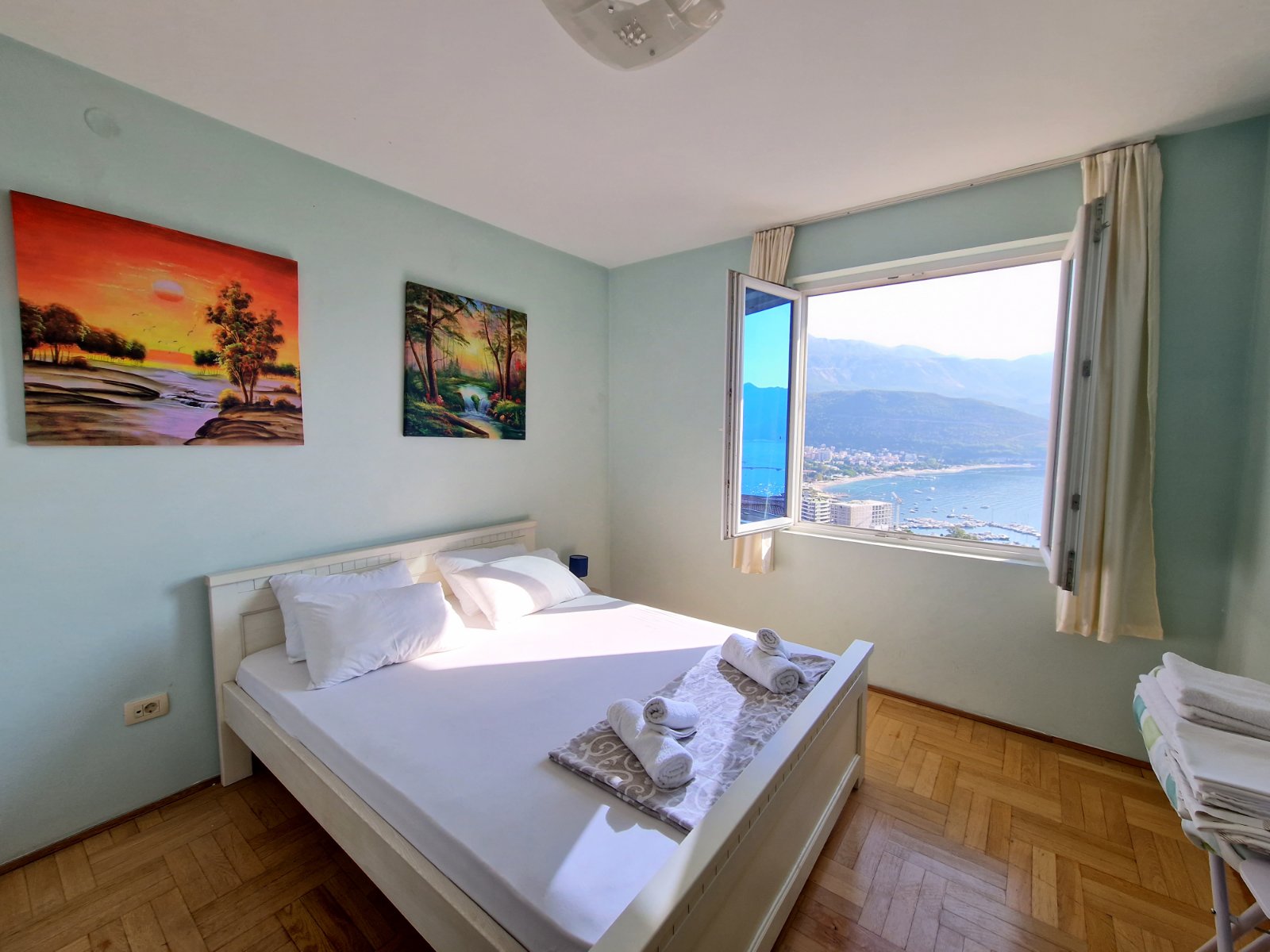 amforaproperty.com/Jednosoban stan 69m2 sa panoramskim pogledom na more i grad,Vidikovac-Budva.