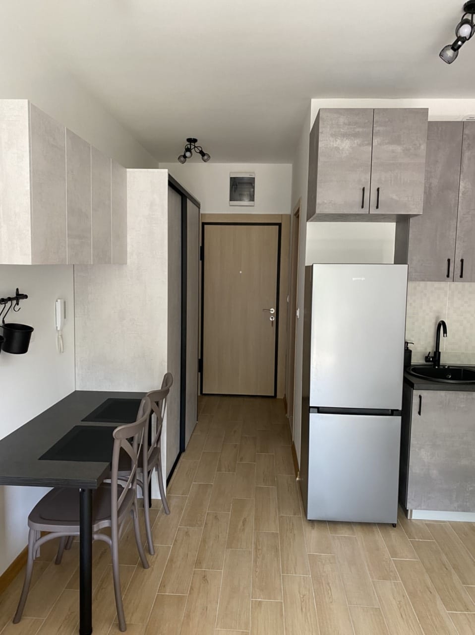  GARSNJERA 30M2 U KOMPLEKSU THE OLD BAKERY, BUDVA - Amfora Real Estate