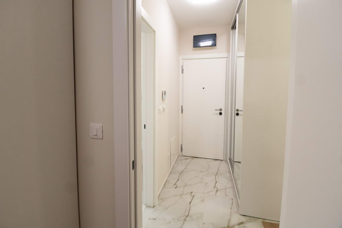 amforaproperty.com/Jednosoban stan 45m2 fantastična lokacija,na samo 150 metara od mora..Budva