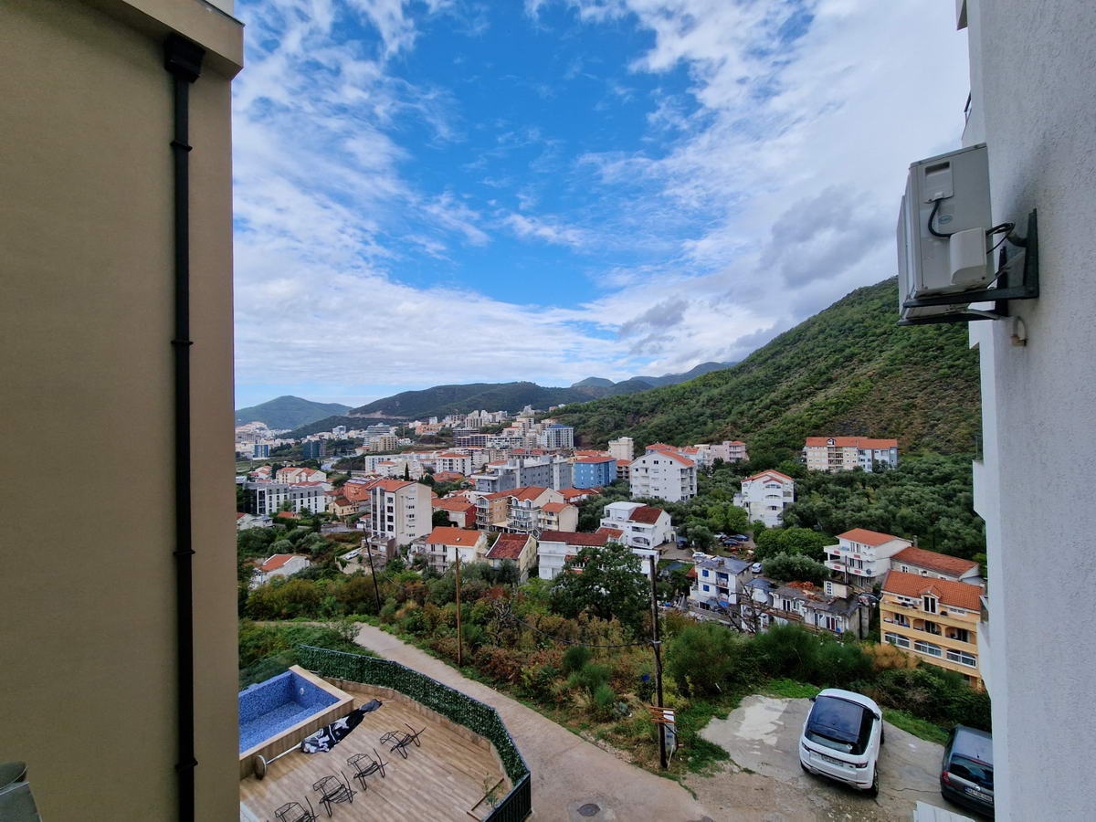 amforaproperty.com/Prodaje se jednosoban stan 53m2,Rafailovići (Budva)