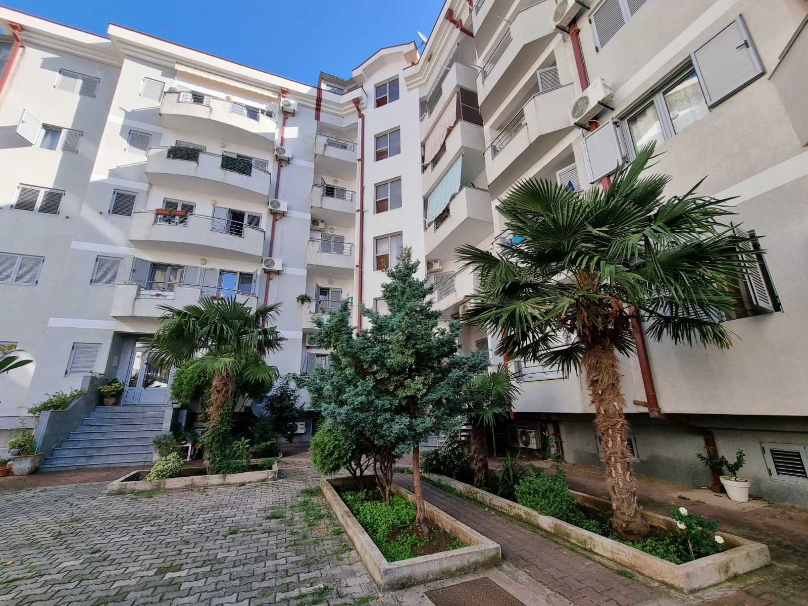 amforaproperty.com/Studio apartman povrsine 28m2,Rozino-Budva.