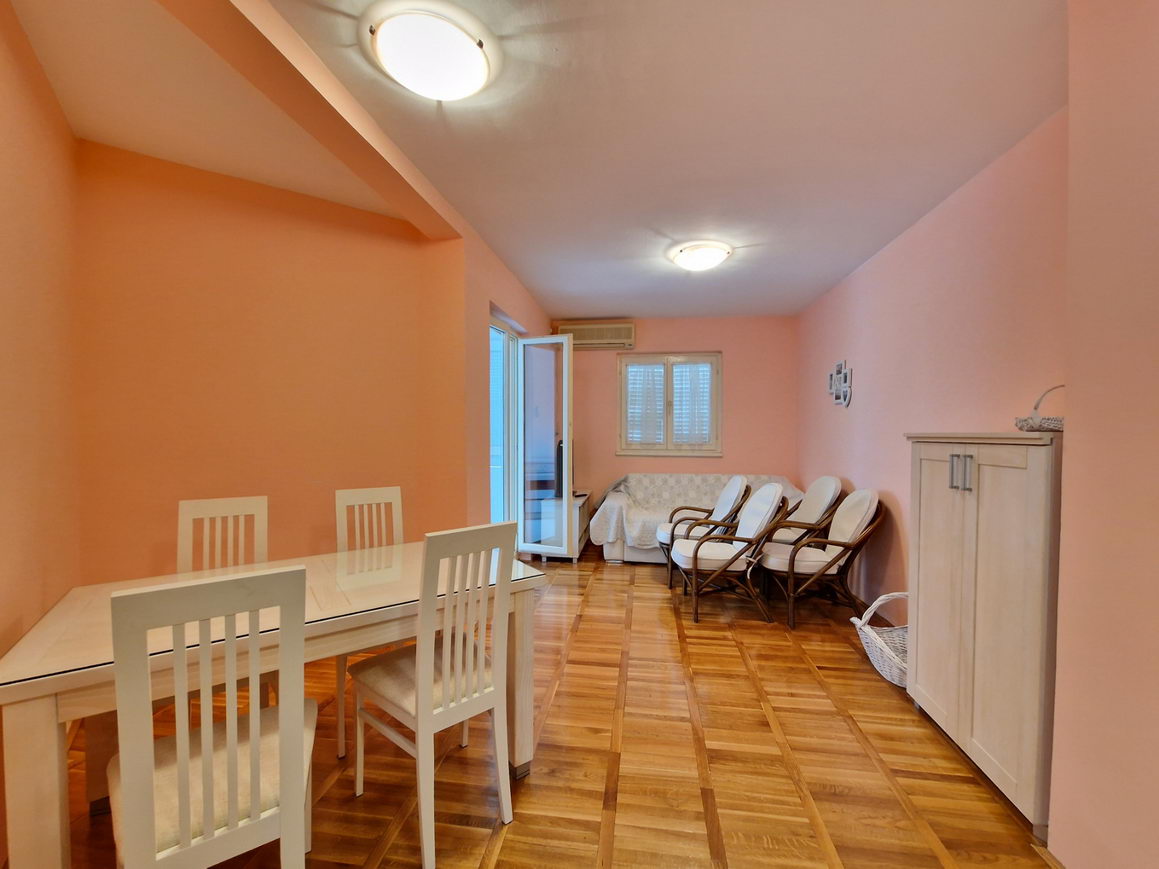 One bedroom furnished apartment of 51m2 in Dubovica LuxBudva location