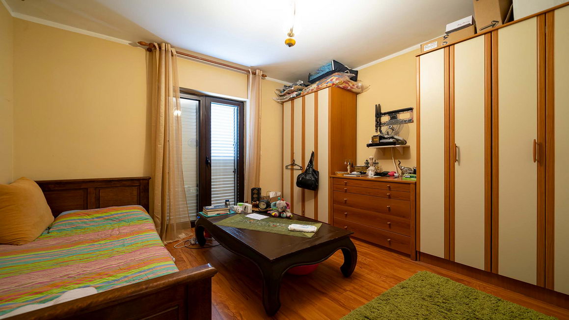 amforaproperty.com/Na prodaju kuća sa bazenom,Kavač-Kotor