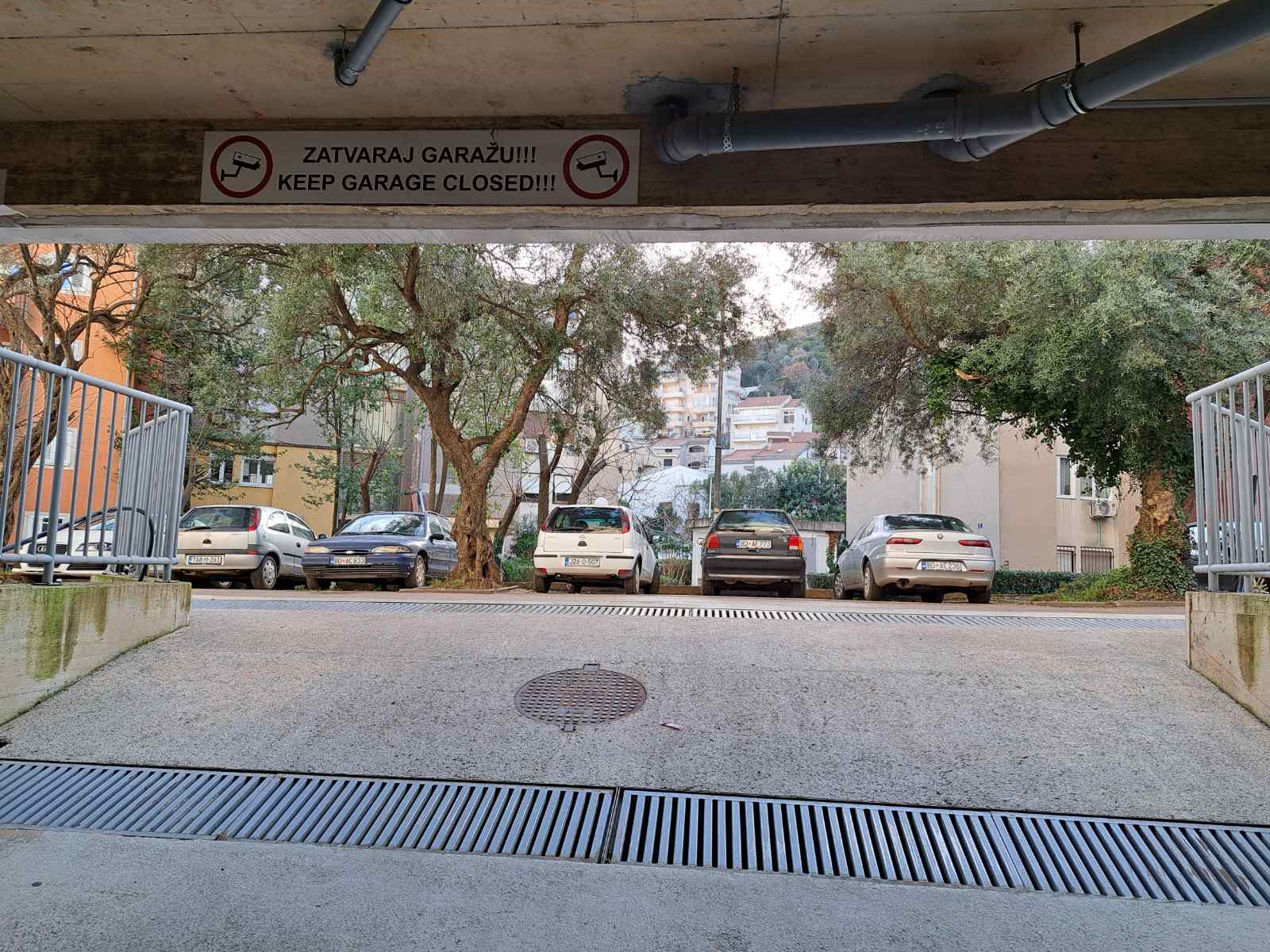 amforaproperty.com/Garažno parking mesto u podzemnoj garaži u Budvi,ulica Maslina. (NA DUZI PERIOD)