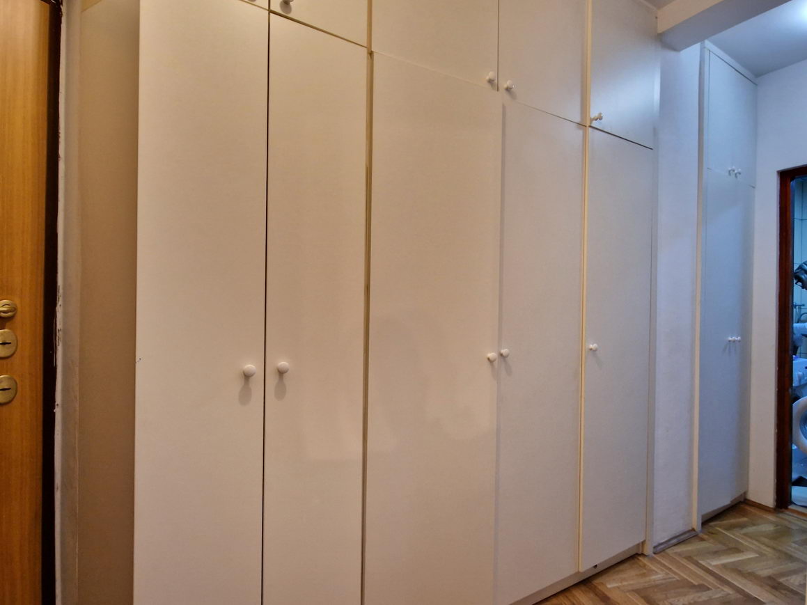 amforaproperty.com/Jednosoban renoviran stan površine 52m2 plus 10m2 terasa, na lokaciji Dubovica Lux-Budva. HITNA PRODAJA!!!