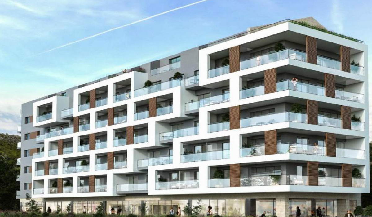 amforaproperty.com/Nov trosoban stan 118m2 sa pogledom na more i grad u novoj stambenoj zgradi AURA VITALIS u ravnom delu Budve. Područje Rozino