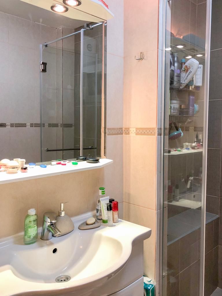 Jednosoban moderno opremljen stan 57m2 na odlicnoj lokaciji,preko puta HDL Lakovica u Budvi (Babilonija) - Amfora Real Estate