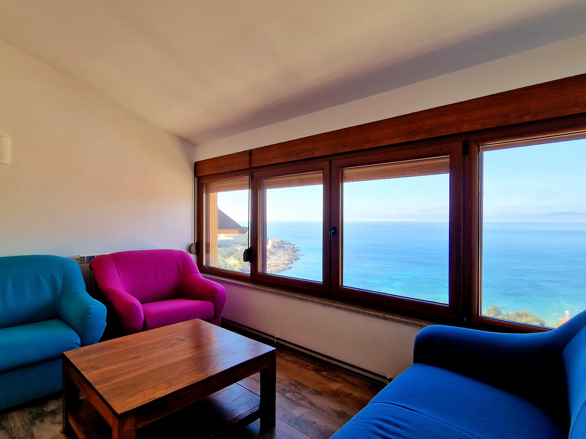 amforaproperty.com/Luksuzna vila na 50m od plaze, sa bazenom i panoramskim pogledom na more.Žukovica-Kotor.