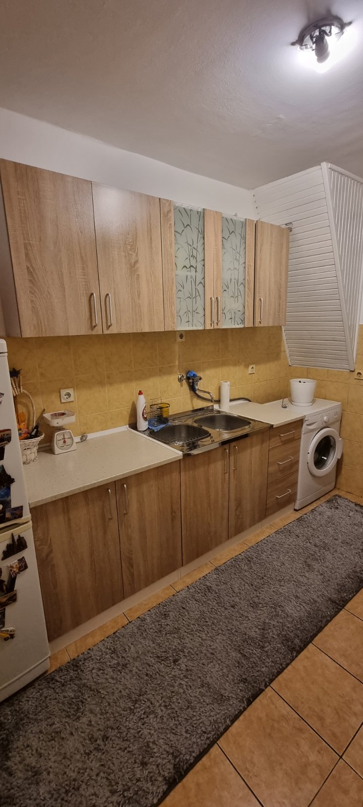 amforaproperty.com/Garsonjera 27m2 u strogom centru grada,Cetinje.