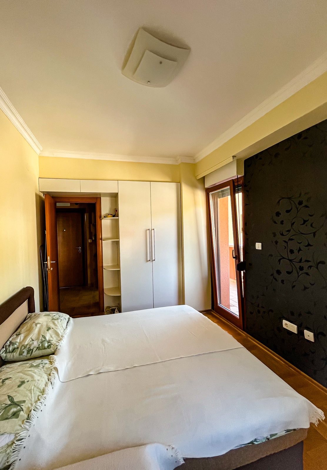 Jednosoban stan 49m2, kod novog kruznog toka sa fontanom u Budvi,područje Rozino.. (NA DUZI VREMENSKI PERIOD) - Amfora Real Estate