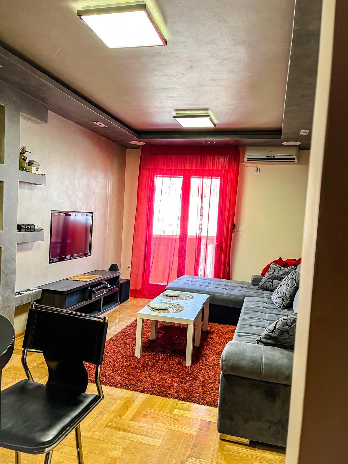 Jednosoban stan 49m2, kod novog kruznog toka sa fontanom u Budvi,područje Rozino.. (NA DUZI VREMENSKI PERIOD) - Amfora Real Estate