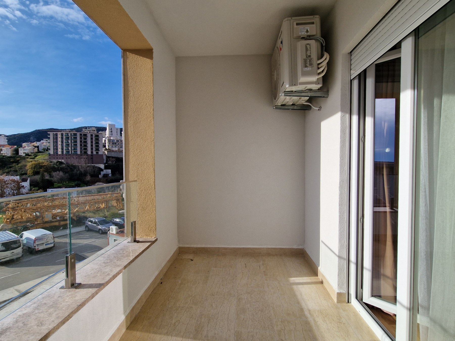 amforaproperty.com/Nov moderno opremljen dvosoban stan 48m2 u novoj stambenoj zgradi sa fantastičnim pogledom na more,Becici (JUN,JUL,AVGUST I SEPTEMBAR))