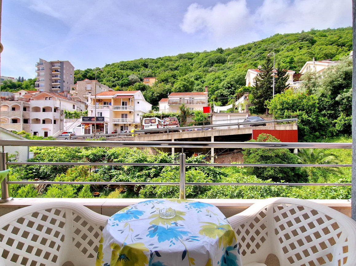 amforaproperty.com/Stan na dan Apartman Eiffel