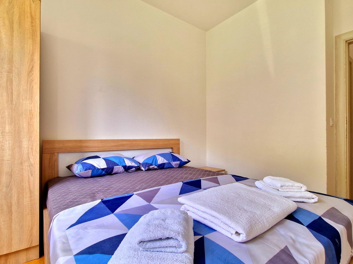 amforaproperty.com/Stan na dan Apartman Eiffel