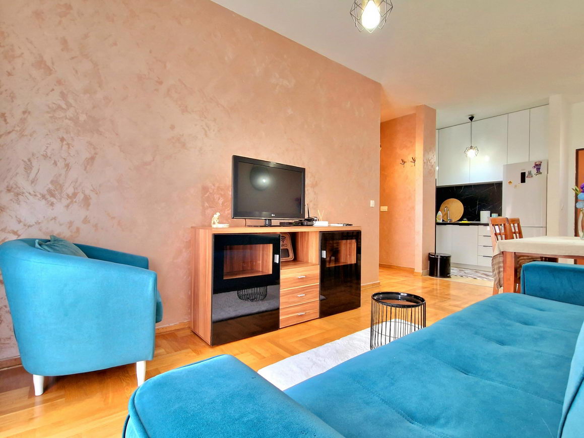 amforaproperty.com/Stan na dan. Apartman Azzuro BUDVA
